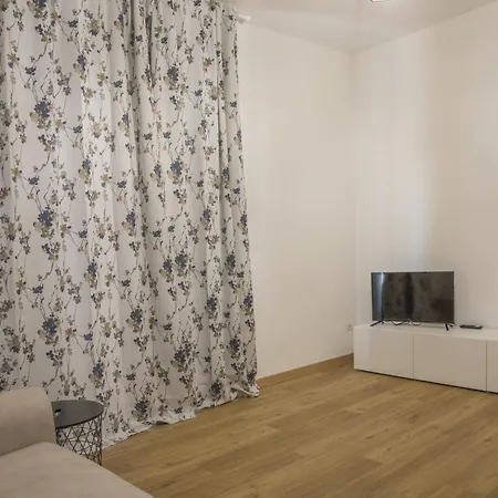 La Casa Dei Racconti Кастельраймондо